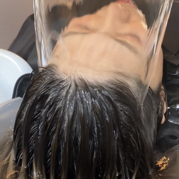 熊本市東区尾ノ上|40代女性に人気の美容室ヨハク|ヘッドスパ|お湯掛け流しの写真