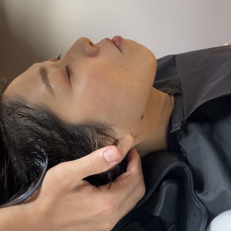 熊本市東区尾ノ上|40代女性に人気の美容室ヨハク|ヘッドスパ施術写真